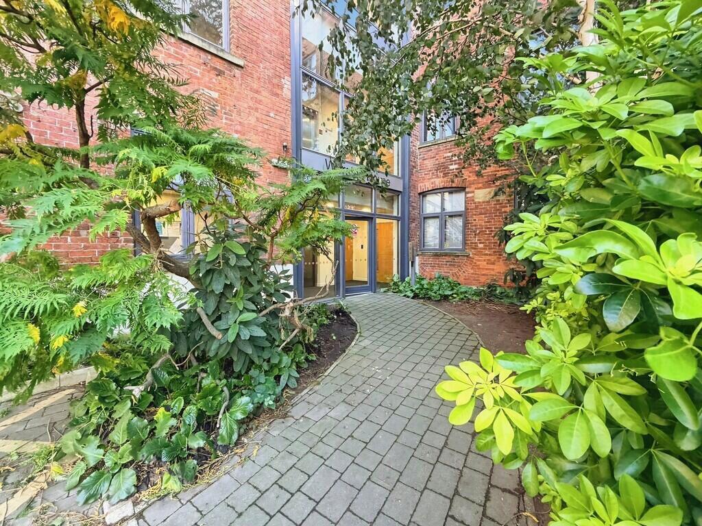 East Street, Leeds, West Yorkshire, LS9 8ER
