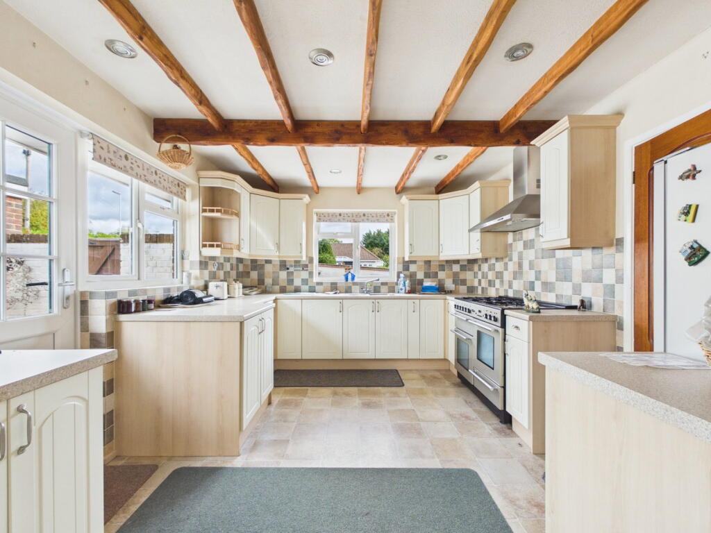 House in Brighton - View 5