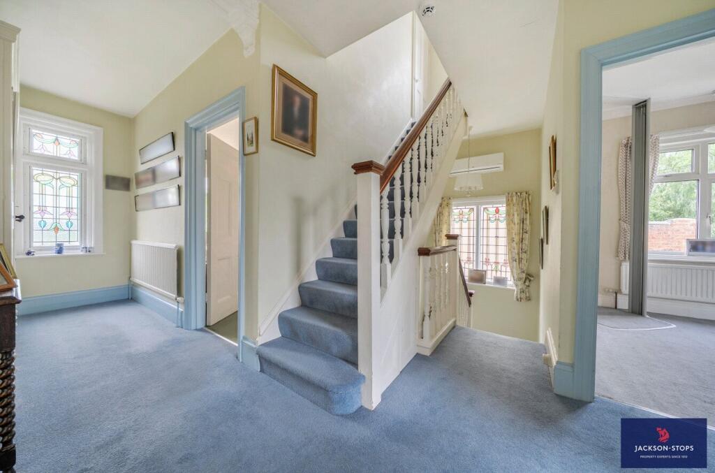 House in Earls Barton - View 5