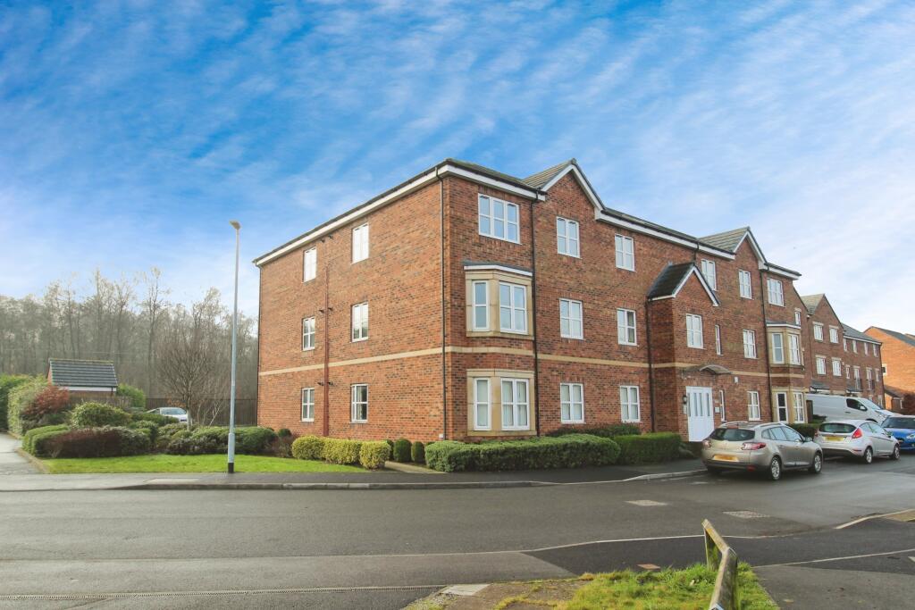 Main image of property: 46 Scampston Drive, Wakefield, WF3