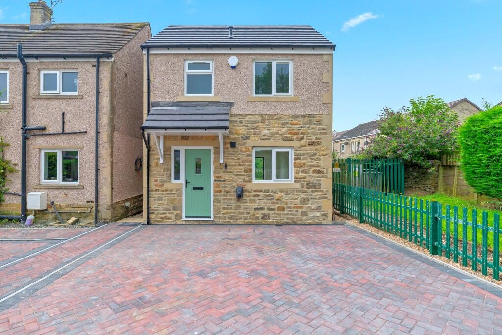 Main image of property: 33A Neville Road, Gargrave BD23 3RE