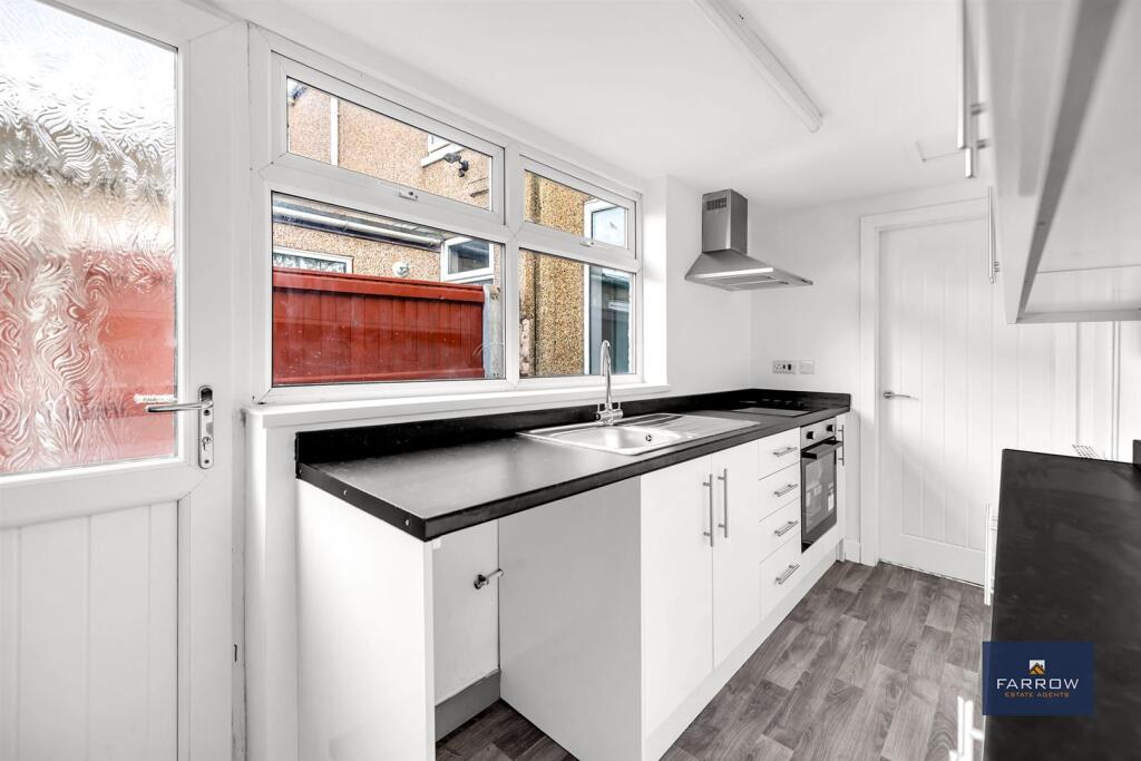 House in Grimsby, West Marsh - View 4