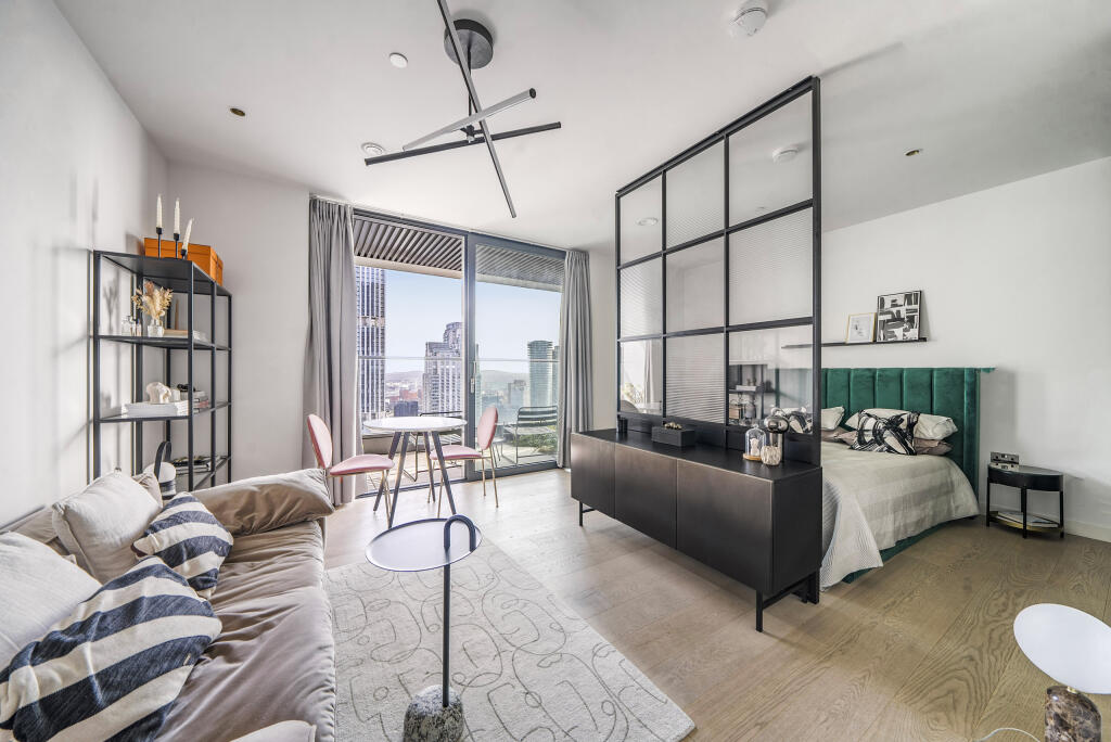 Main image of property: Hobart Building, Canary Wharf, E14