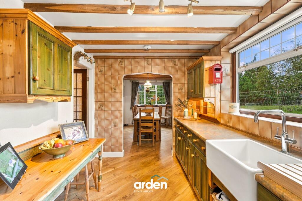 Oak Tree Lane, Sambourne, B96 photo 5