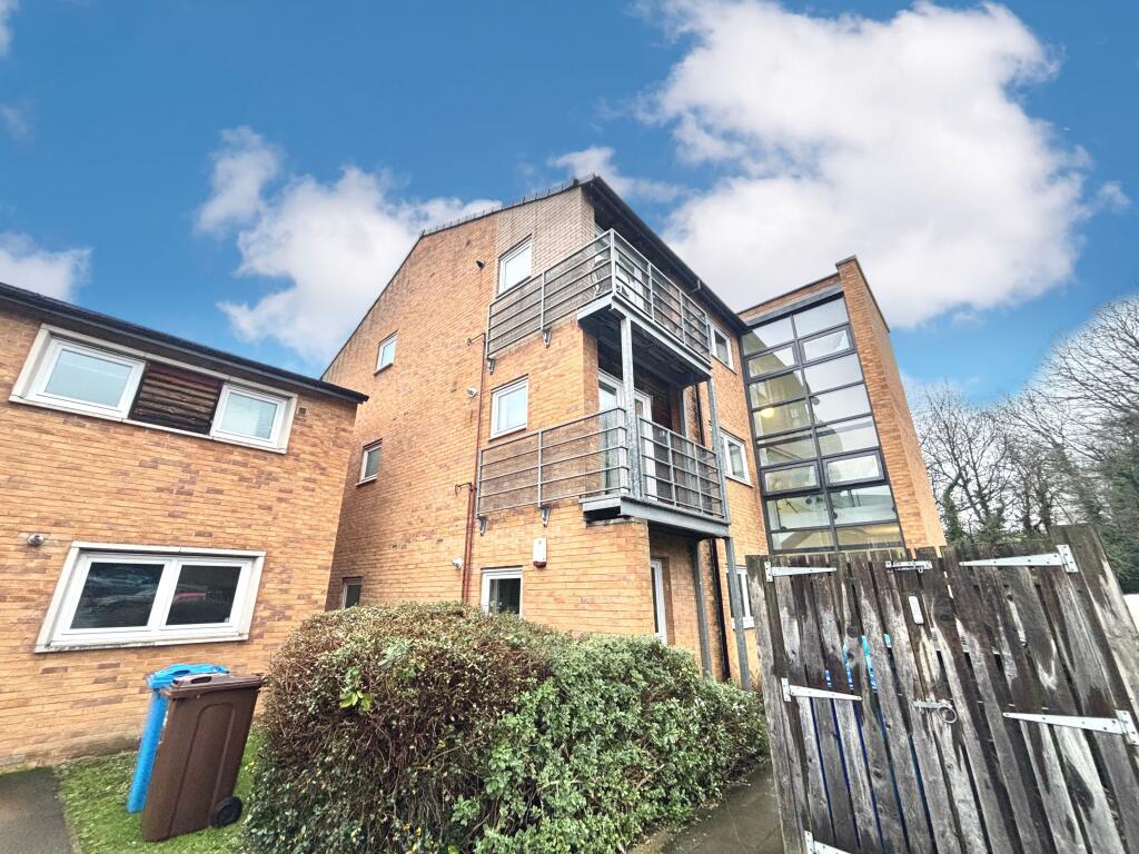 Main image of property: Beeches Bank, Norfolk Park, Sheffield, S2 