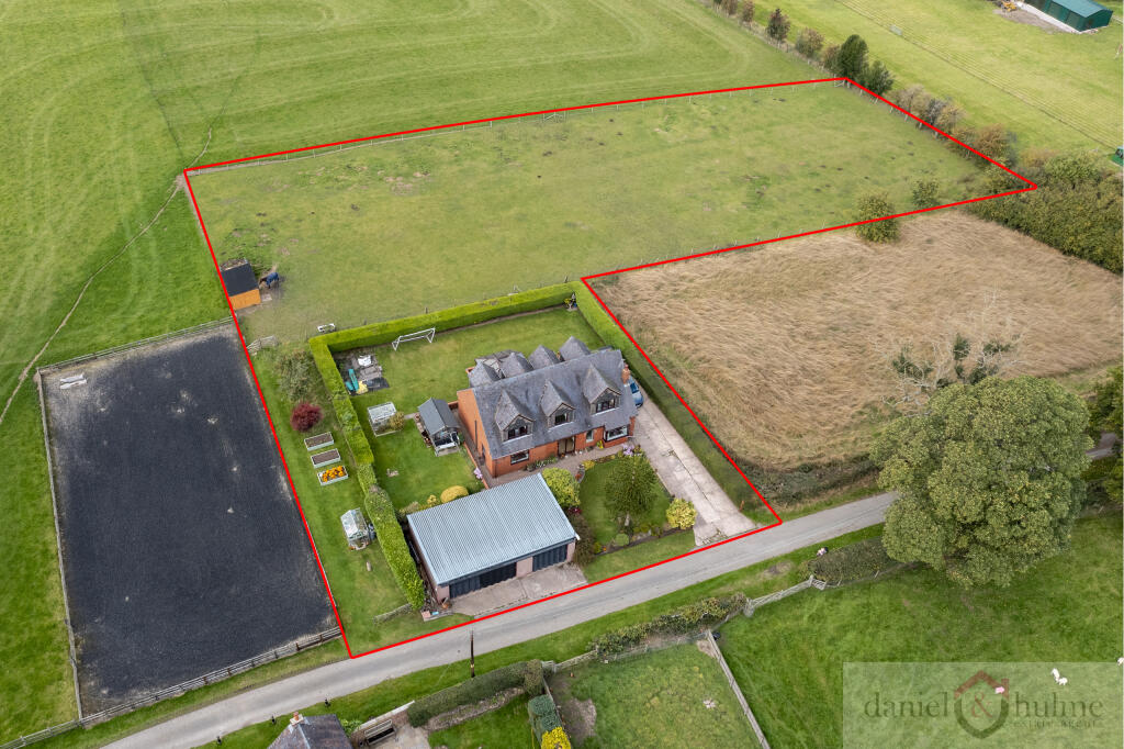 Main image of property: Barnfields Bungalow Barnfields Lane, Kingsley, Stoke-on-trent, ST10 2DG