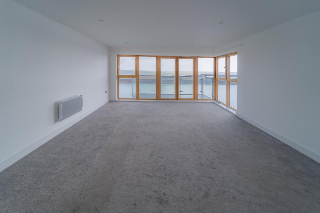 Apartment in Brighton - More