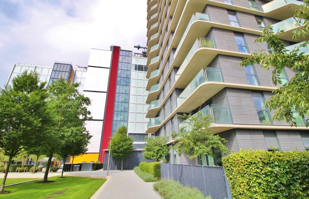 Main image of property: Glasshouse Gardens, Stratford