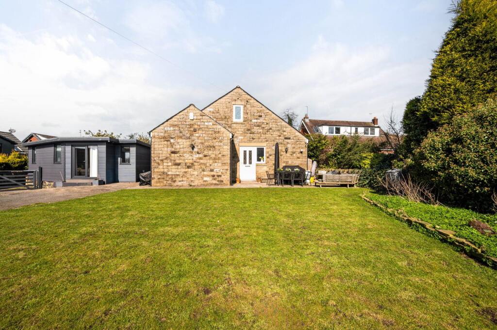 2-bed detached on Den Lane, Springhead, Saddleworth, £350,000