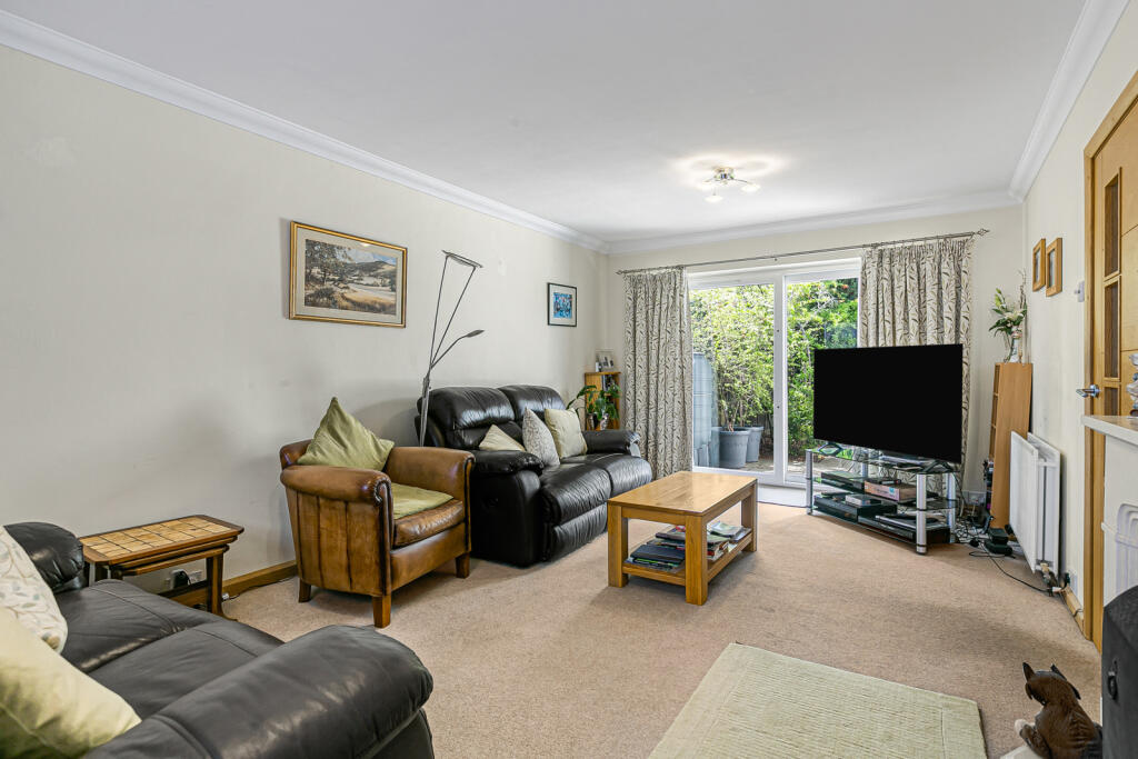 House in Twickenham - View 2