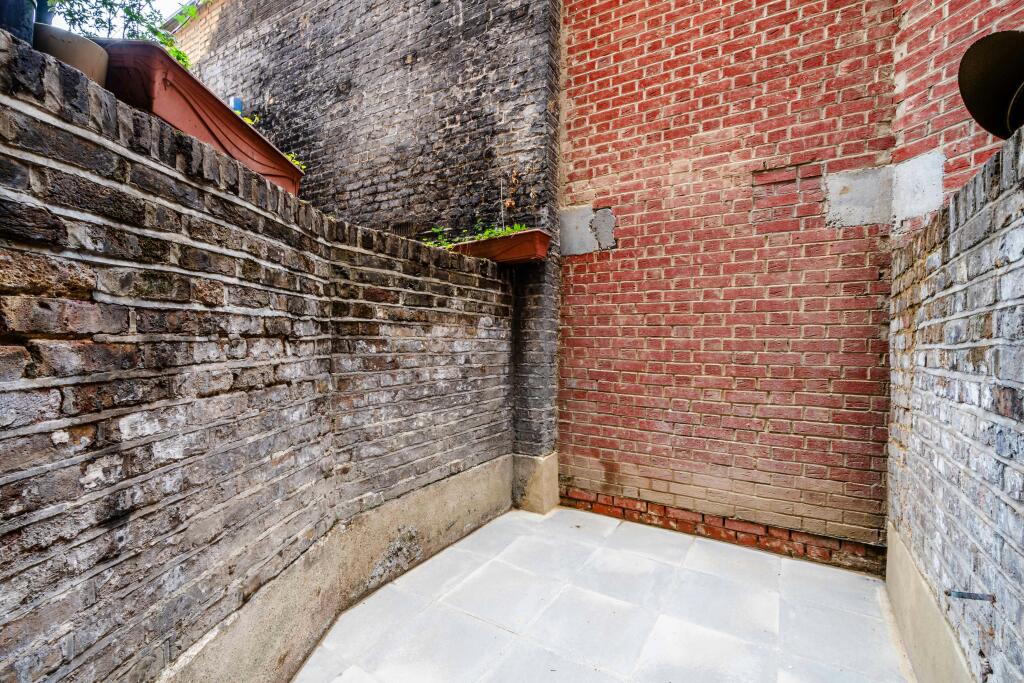 Hooper St 11 - Low Res 2.jpg