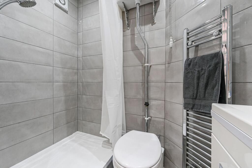 Apartment in London - View 2