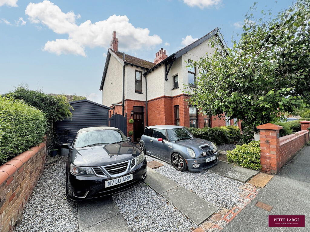 Main image of property: Gorphwysfa Avenue, Prestatyn, Denbighshire LL19 7SL