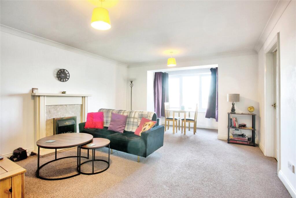 Apartment in North Tyneside, North East - View 2