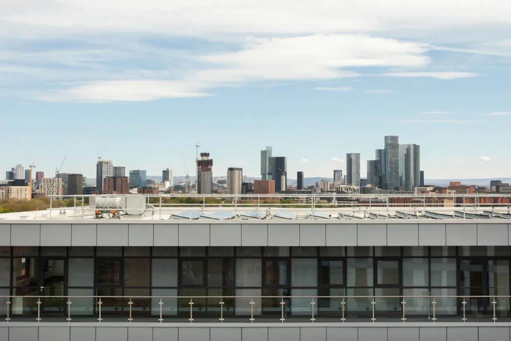 Main image of property: Salford Quay, Salford, M50 3XW