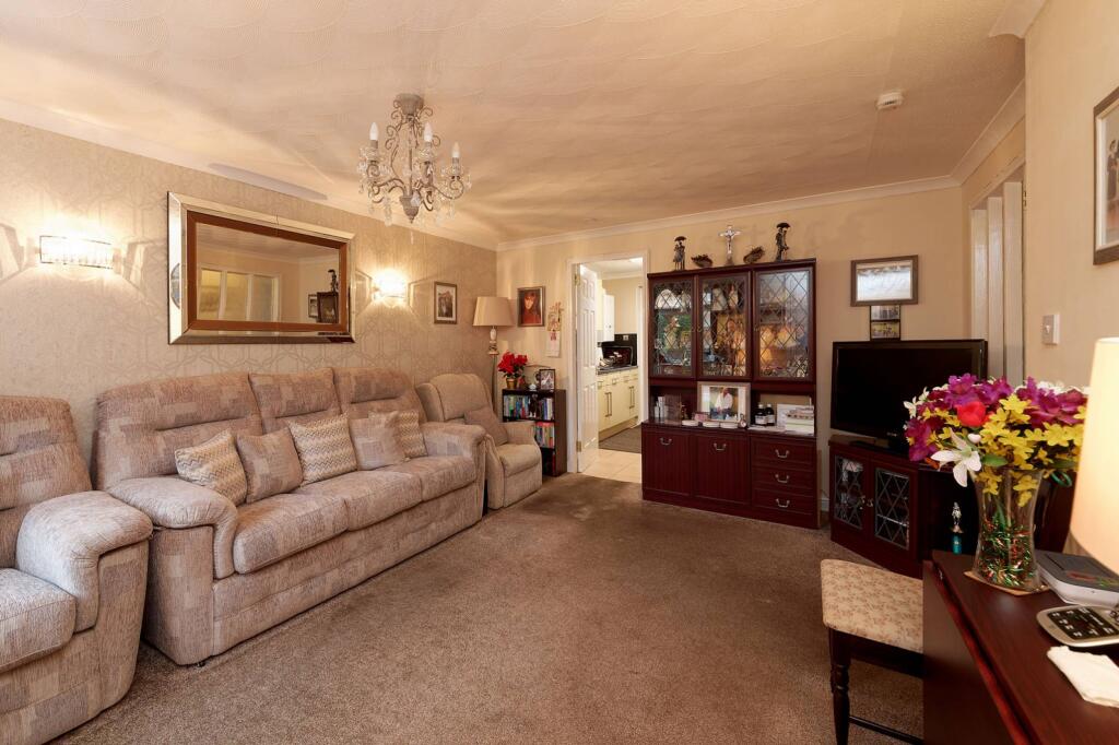 5 Broughton Drive, Glasgow, G23 5JZ photo 3