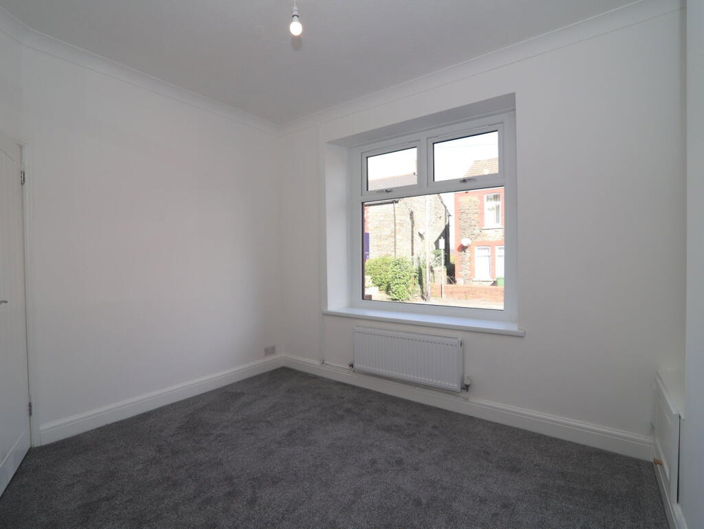 House in Caerphilly, Denscombe, St Martins - View 4