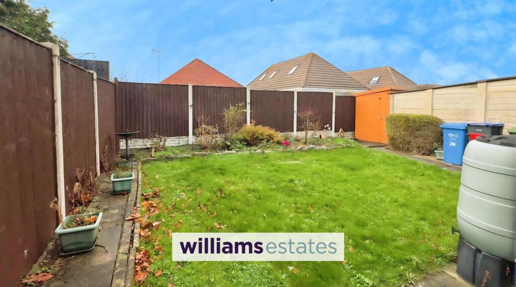 Ffordd Ffynnon, Prestatyn, LL19 photo 3