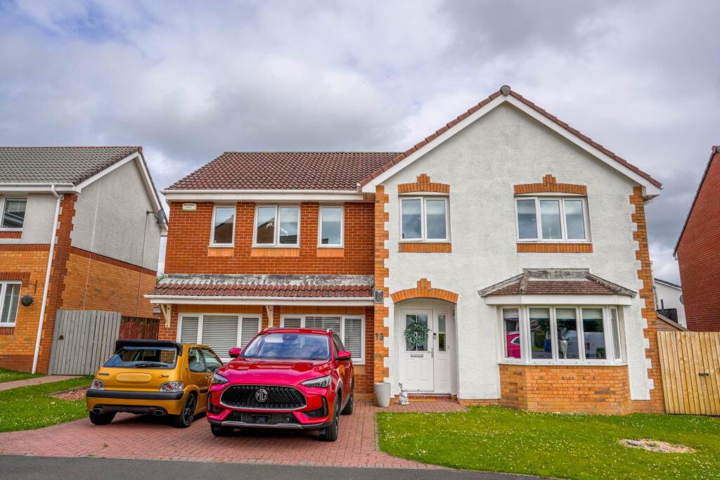 6-bed detached on Lochrig Court, Stewarton, £395,000
