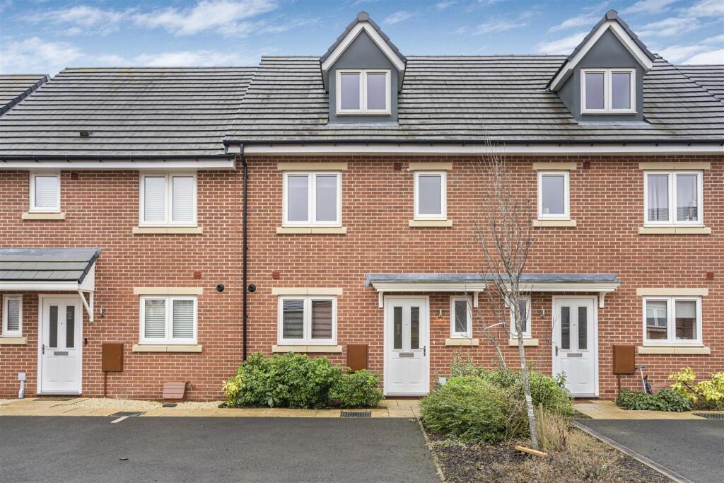 Main image of property: Whitby Close, Daventry