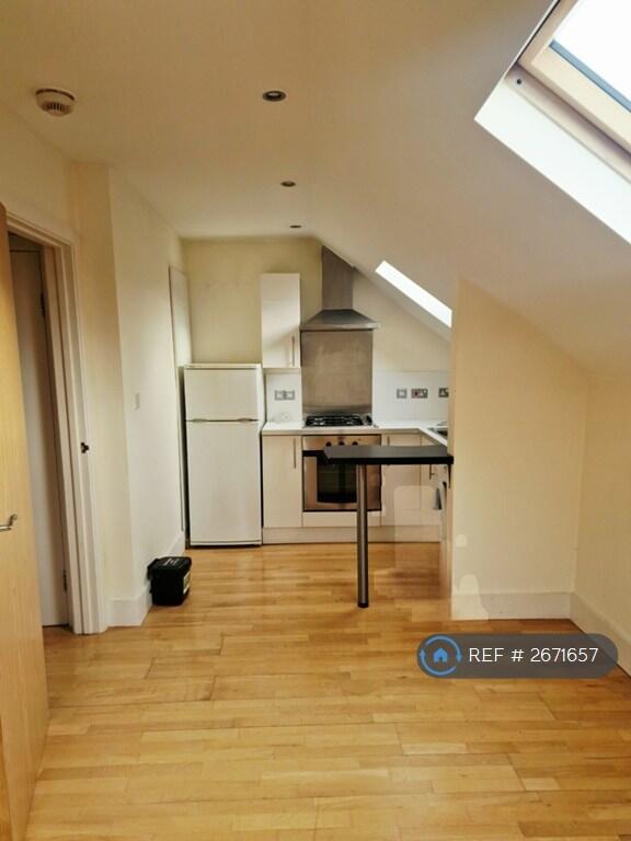 Main image of property: Campden Road, South Croydon, CR2