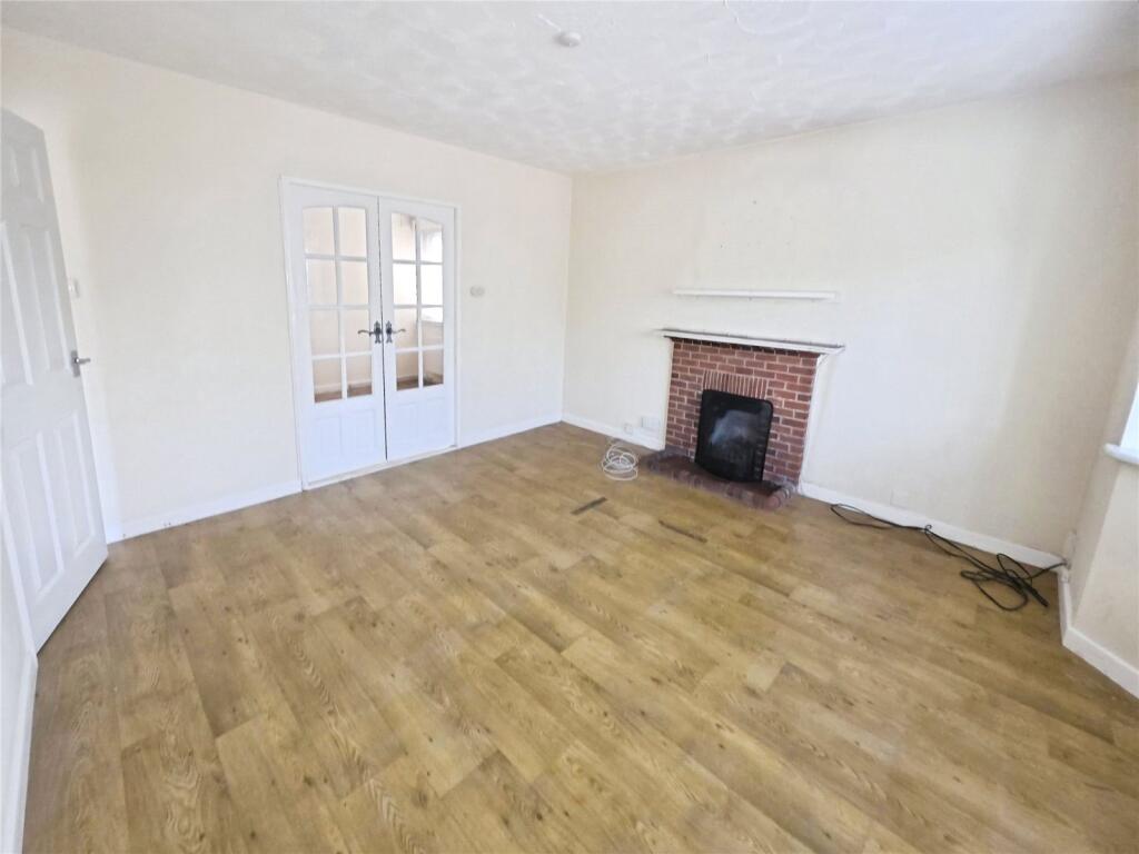 House in Portsmouth - View 3