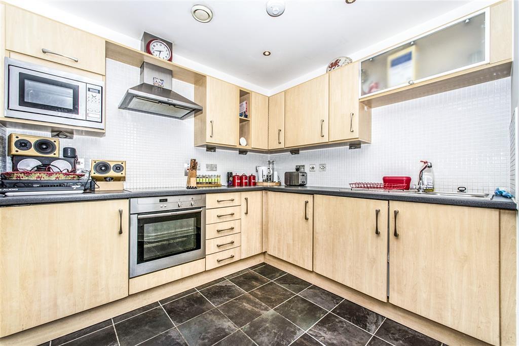 Apartment in Swansea, Mount Pleasant, Castle - View 4