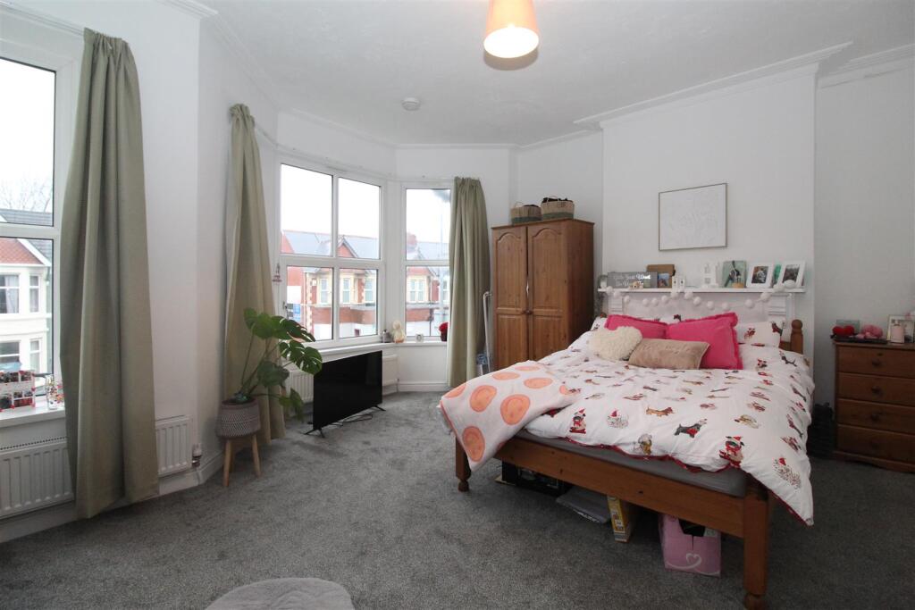 House in Cardiff, The Colonies, Gabalfa - View 2