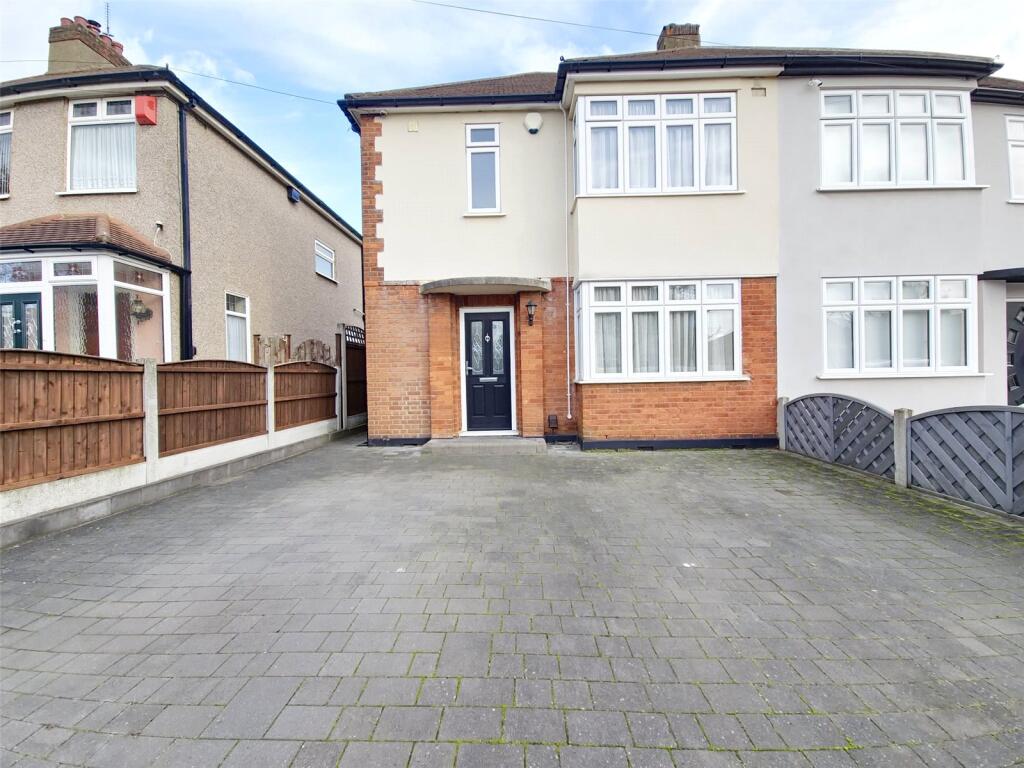 Main image of property: Chepstow Avenue, Hornchurch, RM12