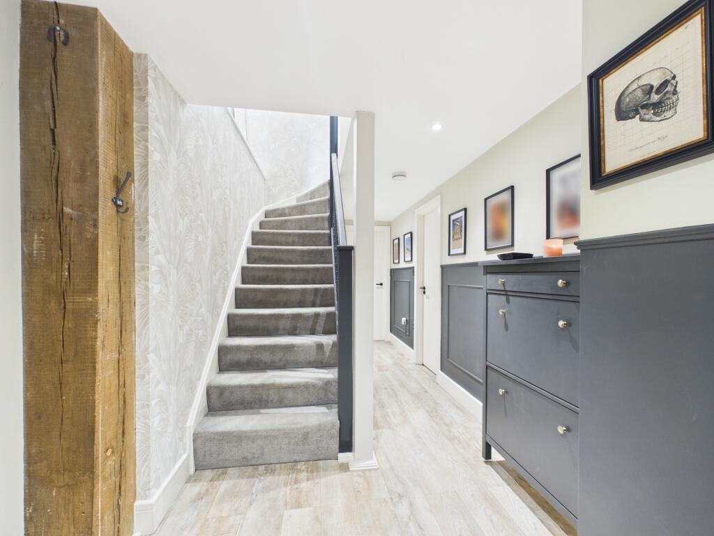 House in Reading - View 3
