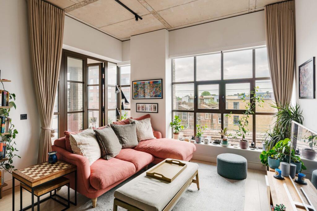 Main image of property: Stanton Walk, London, E2