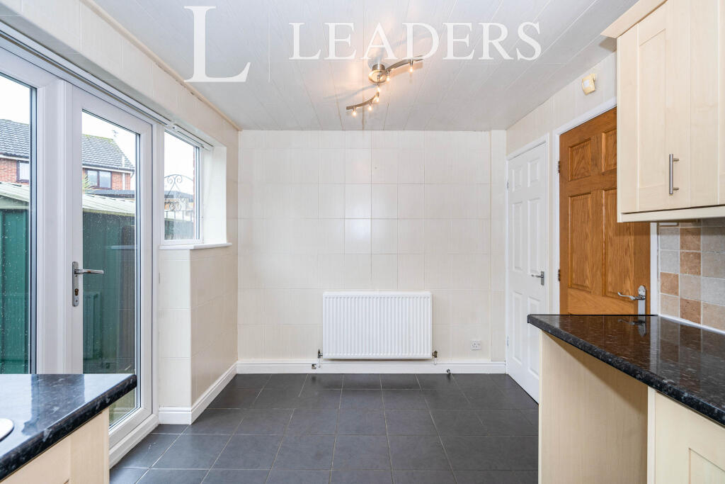 House in Wigan, Leyland Green, Garswood - More