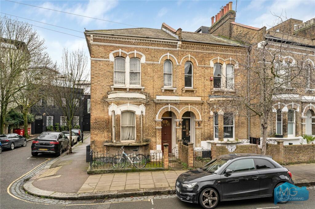 House in London, Maitland Park, Kentish Town - More