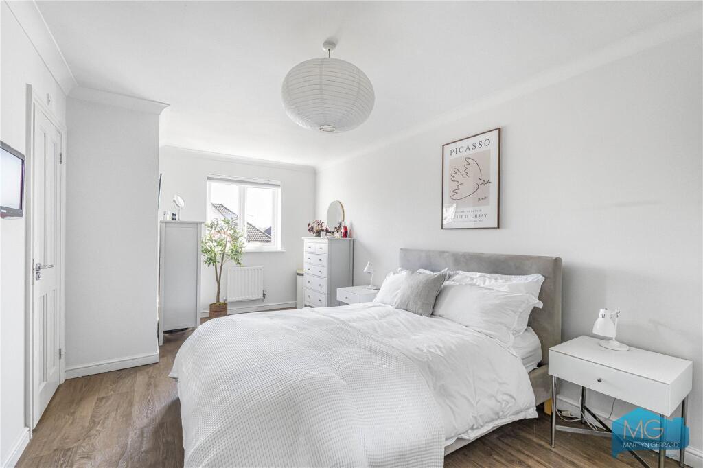House in London - View 4