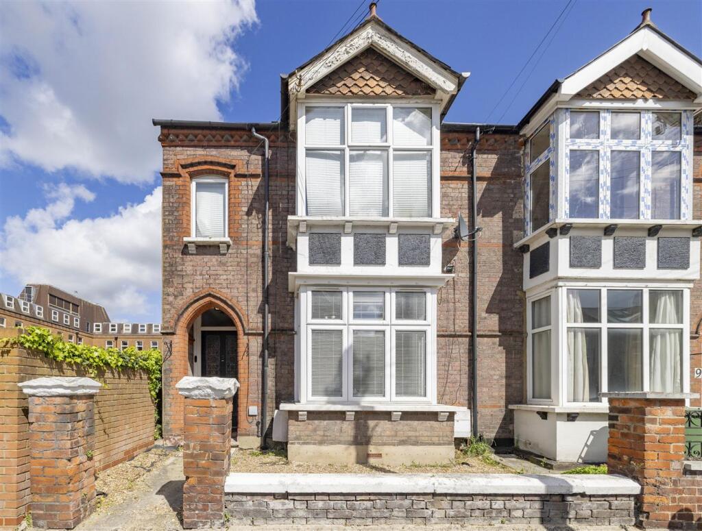 Main image of property: Canterbury Road, Watford