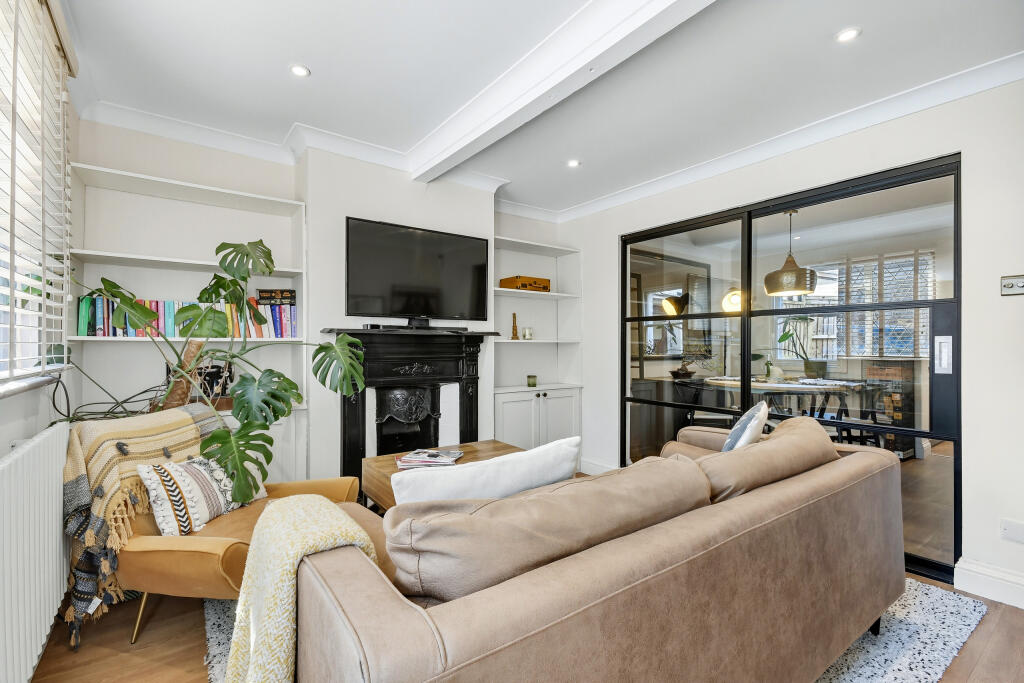 House in Chelmsford - View 3