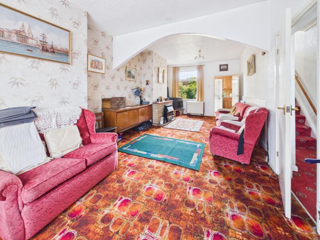 House in Wolverhampton - View 4