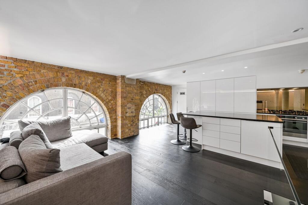 Apartment in London - View 3
