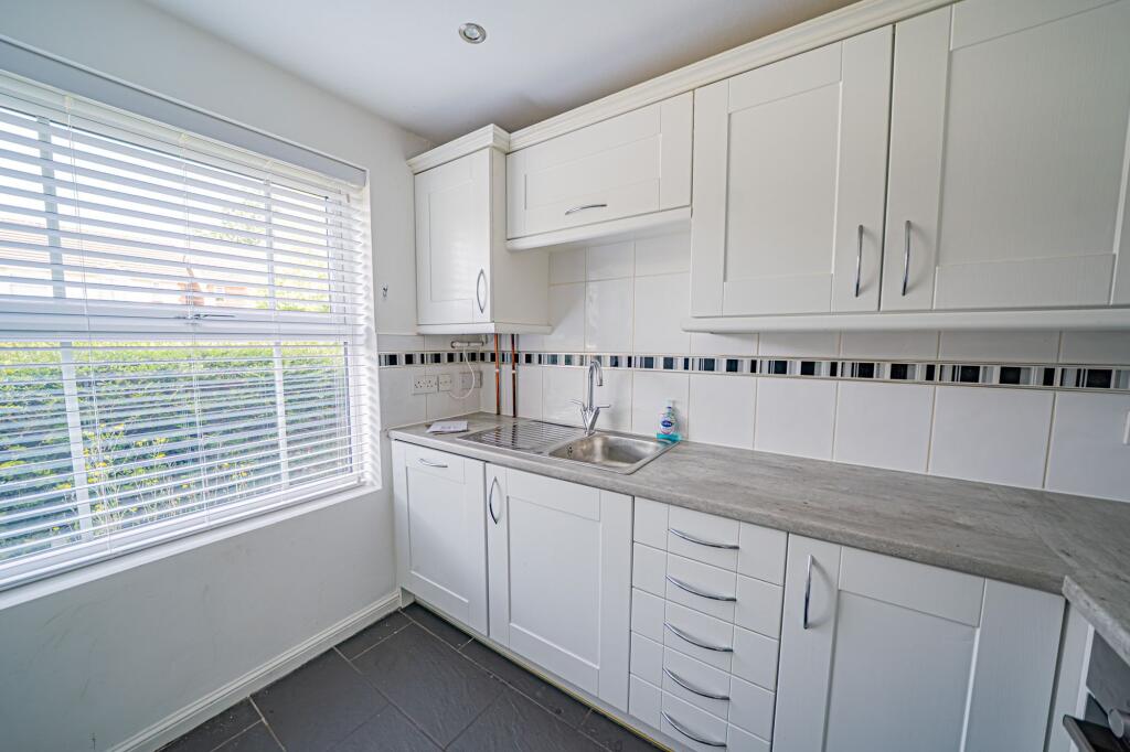 Winster Avenue, Dorridge, B93 - View 3