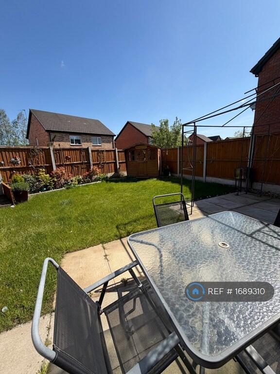 Main image of property: Pleasant St, Widnes, WA8