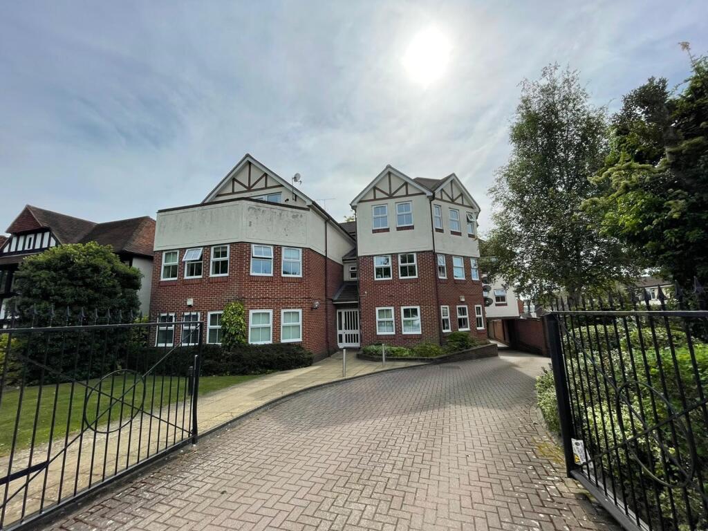 Main image of property: High Road, Woodford Green, IG8