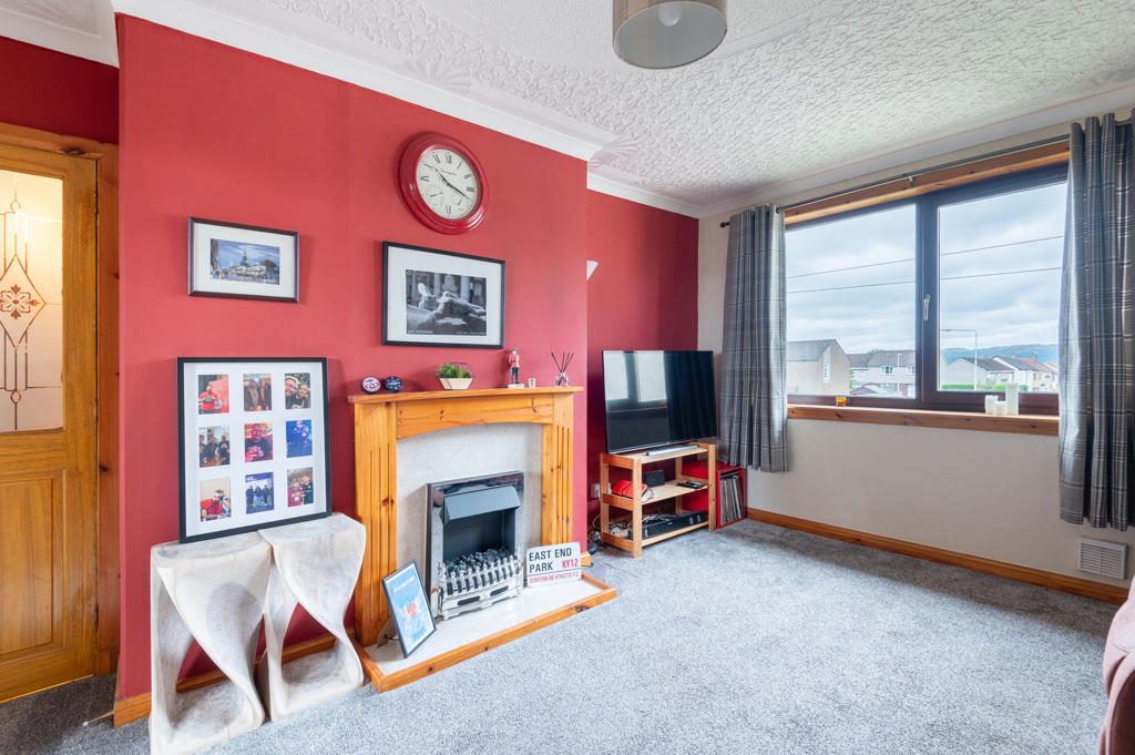 Apartment in Lochgelly, Fife - More