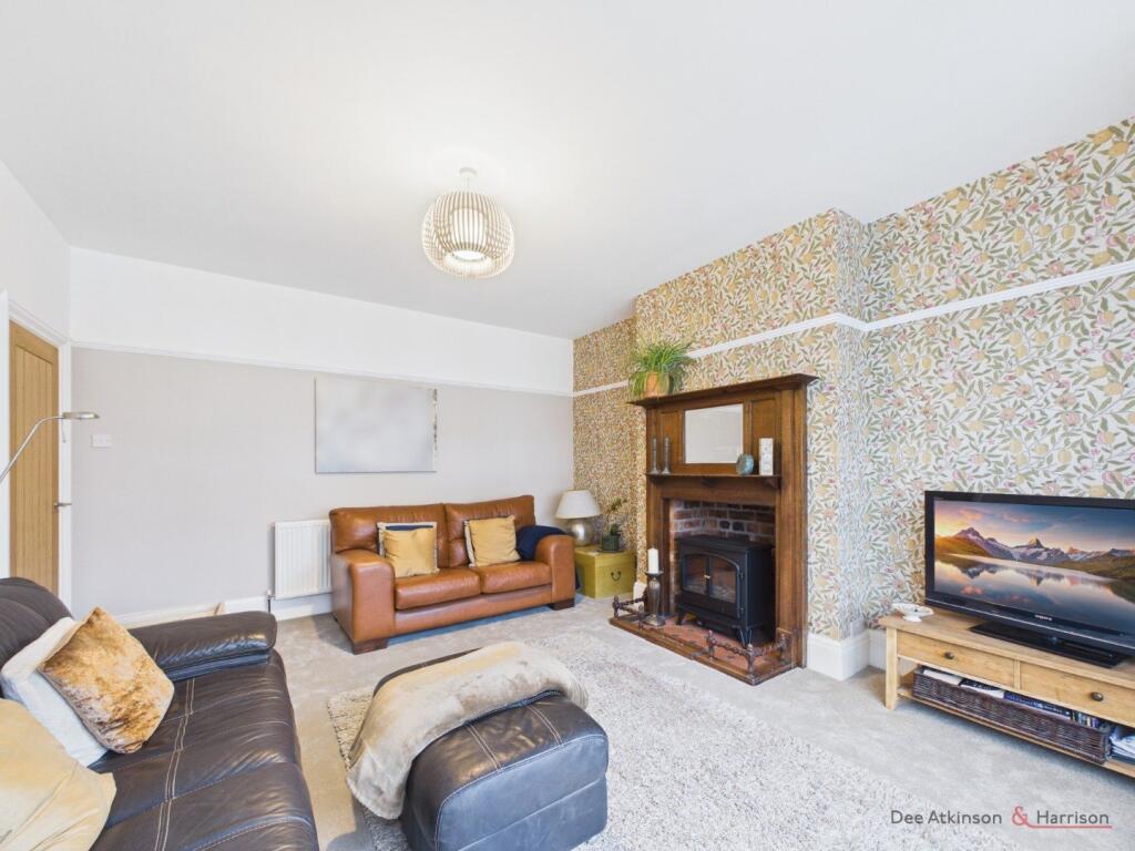House in Bridlington, East Riding of Yorkshire - More