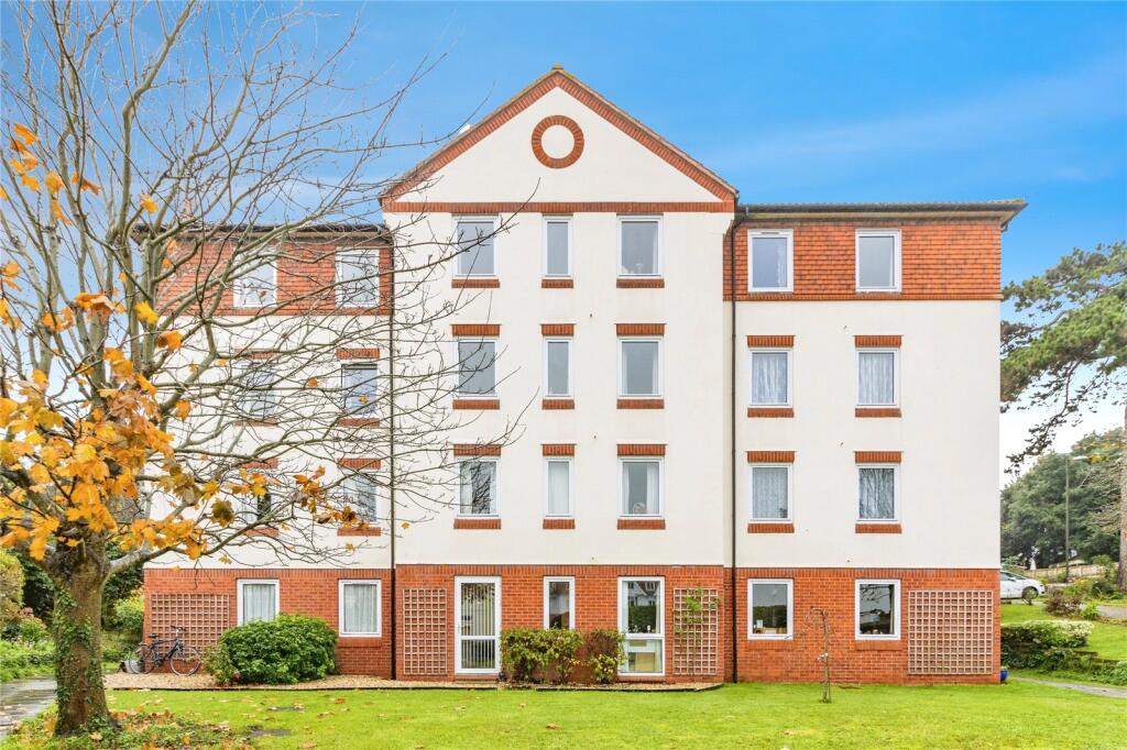 Main image of property: Belle Vue Road, PAIGNTON, Devon, TQ4