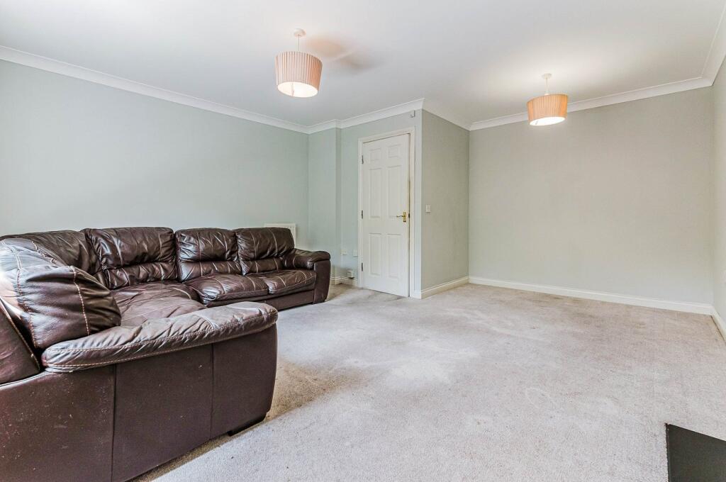 Woodacre, Whalley Range, Manchester, M16 photo 4