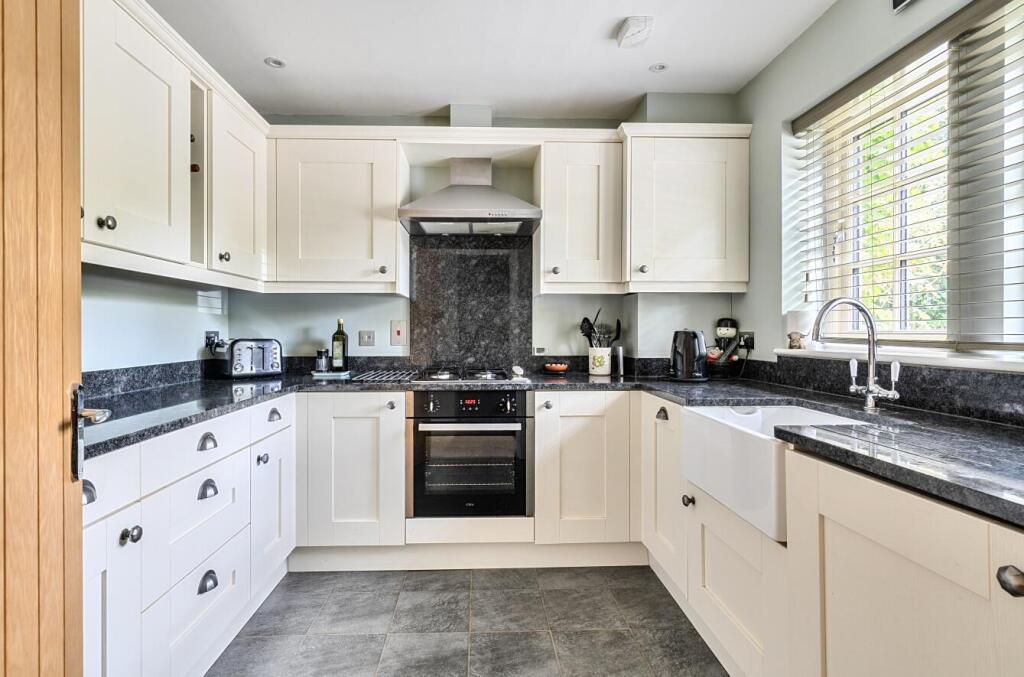 Priory Street, Corsham - View 3