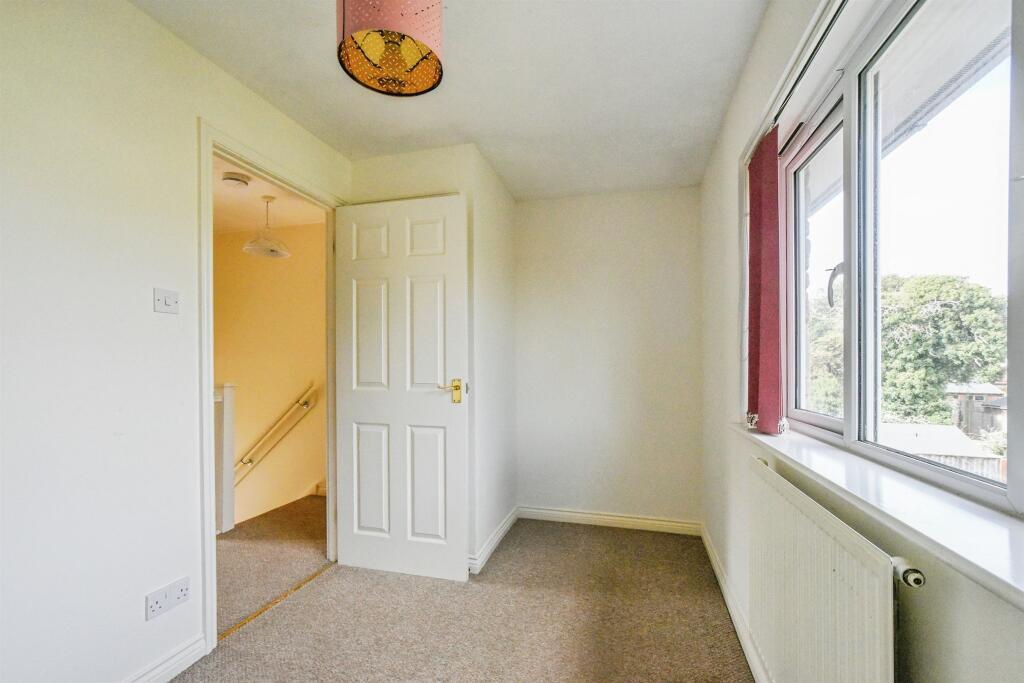 House in Swindon - View 5