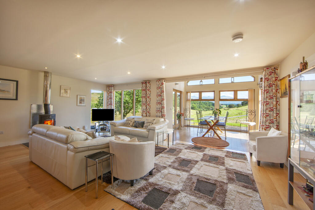 House in Paisley - View 4