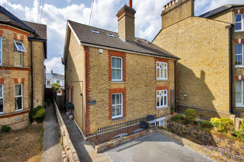 Main image of property: Dartford Road, Sevenoaks, Kent, TN13