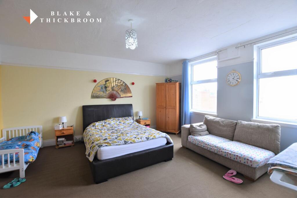 Arcade Mansions, Clacton-on-Sea, Essex, CO15 1SU photo 3